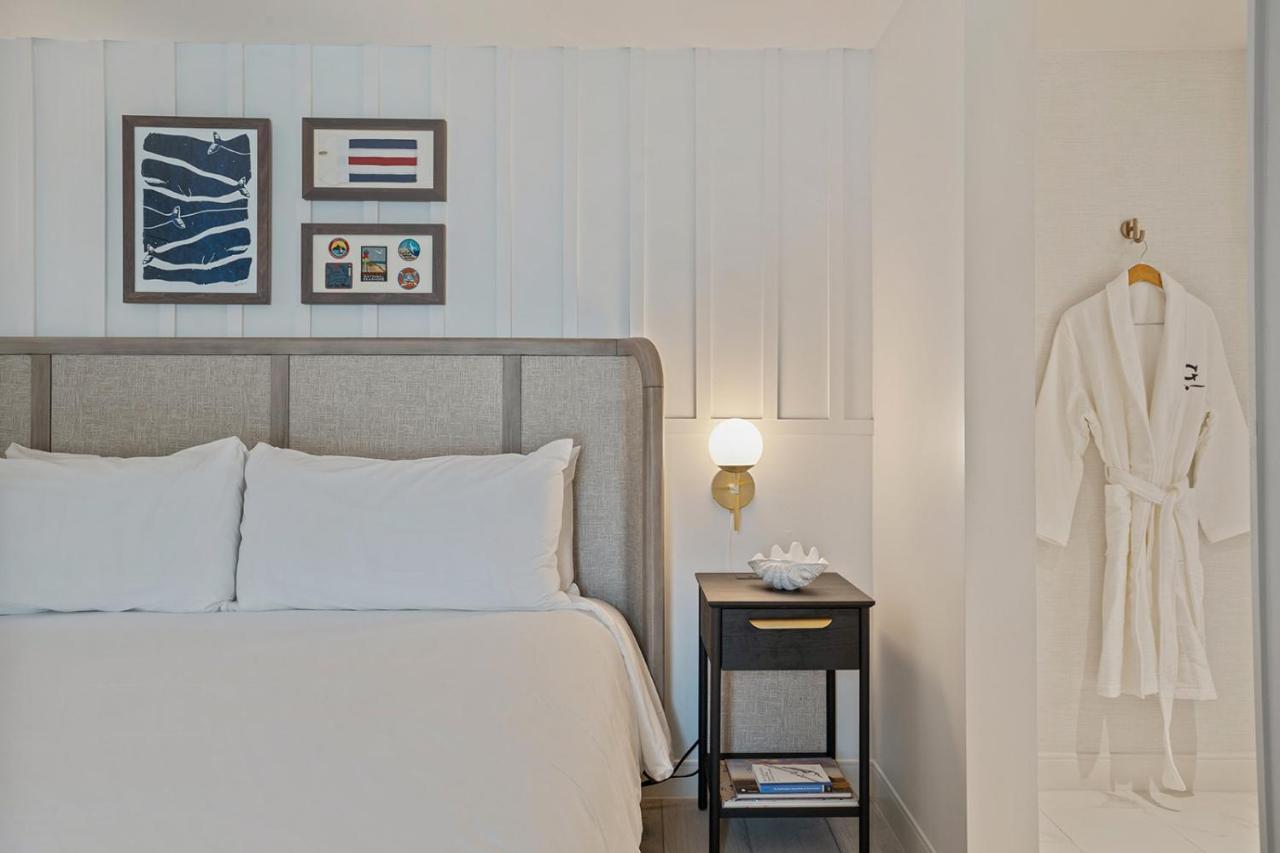 Greyfinch Chatham Inn Extérieur photo